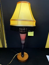 Q21 26" Deluxe DeskTop Leg Lamp Blemished