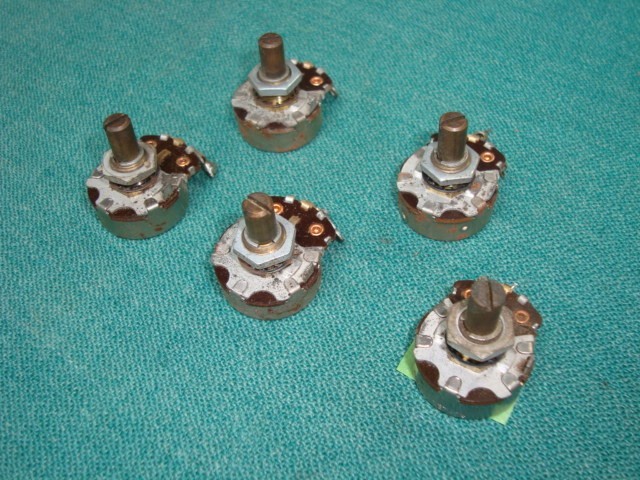 Foto 2 di 6