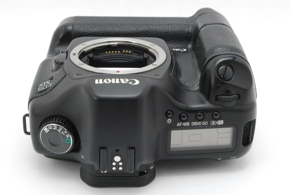 Leer [N COMO NUEVO con Correa] Canon EOS 5D 12,8 MP Digital SLR CON EMPUÑADURA DE BATERÍA BG-E4 JAPÓN Foto 4 de 4