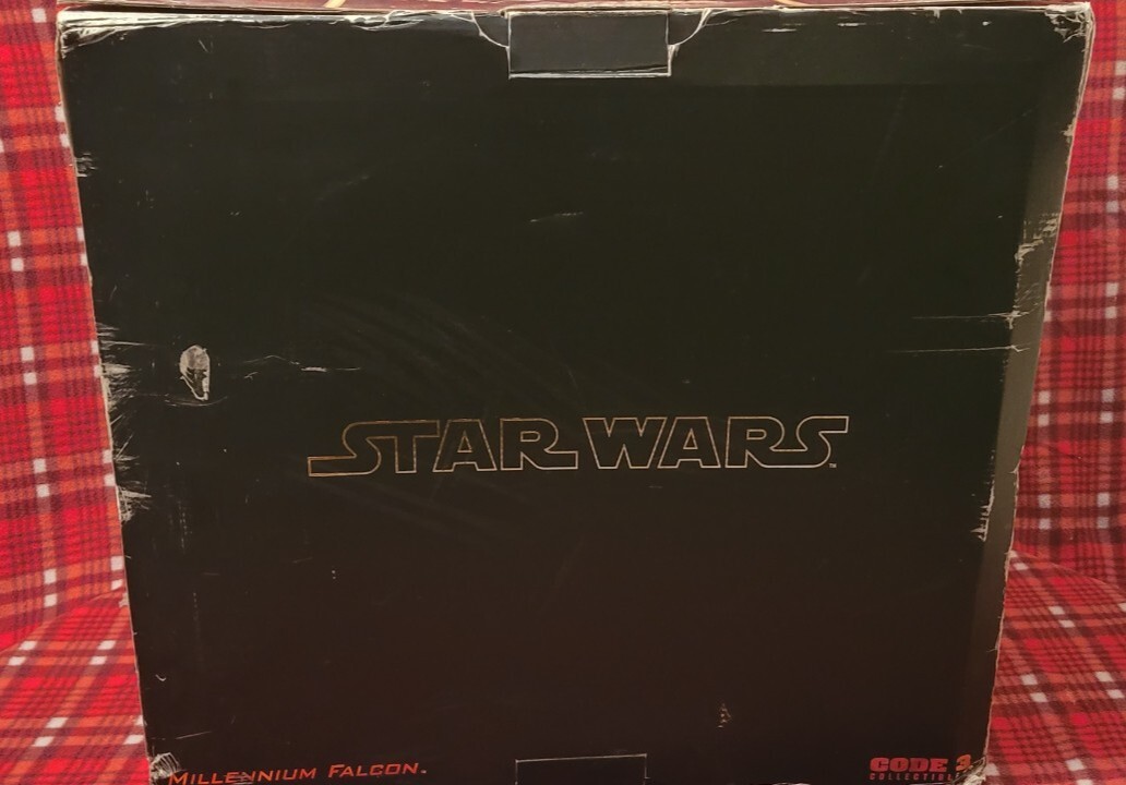 Code 3 Star Wars Millennium Falcon Diecast Replica Limited Edition