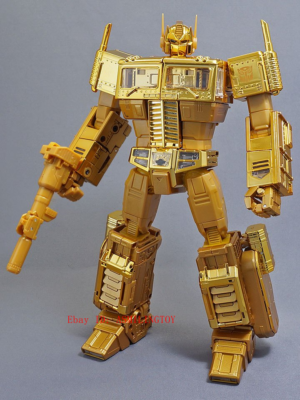 TAKARA TOMY MP10G Transformation Gold Optimus Prime Action Figure