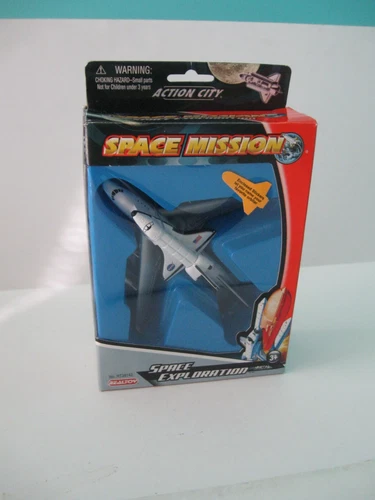REALTOY ACTION CITY  Space mission Exploration Discovery Space Shuttle NEW