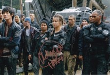 CHELSEY REIST signed Autogramm 20x30cm THE 100 in Person autograph COA