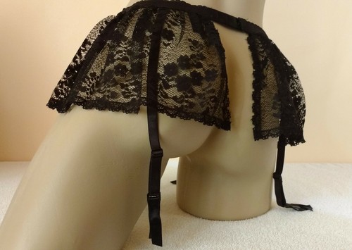 Sassy Black 4 Strap Deep Lace Skirted Suspender Garter Belt UK 10 S - Imagen 6 de 7
