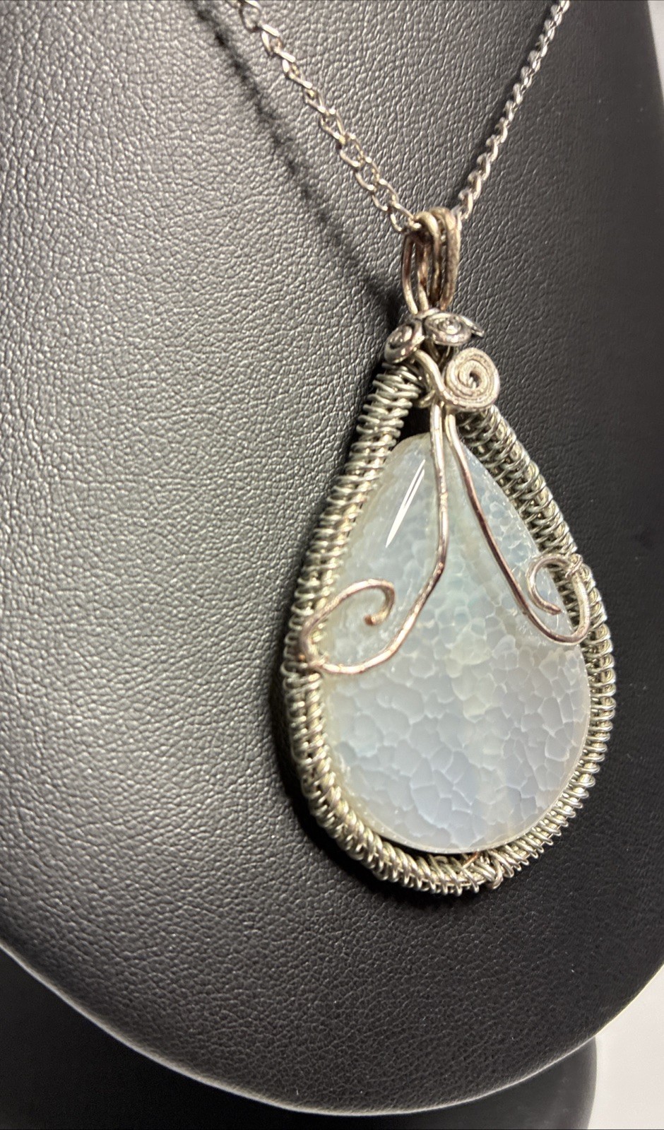 Necklace Silver Tone Scroll Work - image 2