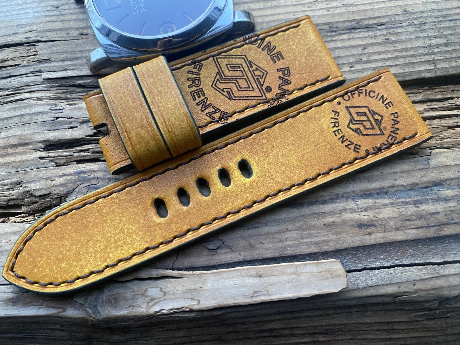 Logo Panerai Handmade 26mm old strap, school leather watch Vintage - vintagewatches.pk