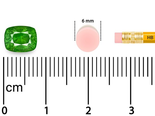GRS Certified Tsavorite Garnet 2.02 Ct. Natural Untreated EYE-CLEAN Spring Green - Picture 6 of 7