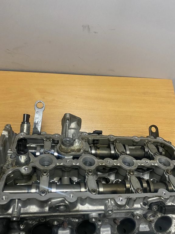 2010 Audi Rs5 Cylinder Head Driver Side Right 4.2 CFSA Petrol 