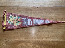 Canada Trios-Rivières, Que Pennant/Flag Vintage Felt 23”