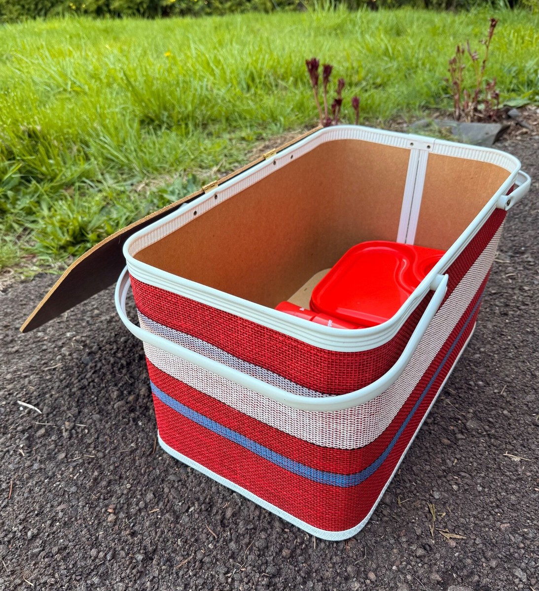 Large Red White and Blue Vintage 1960s Redmon Picnic Basket | eBay
