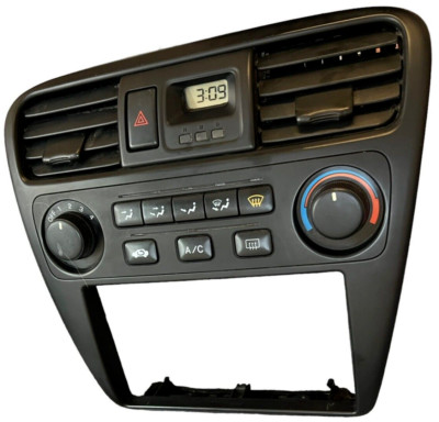 01 02 Honda Accord Climate Control Heater Vent Panel A/C Radio