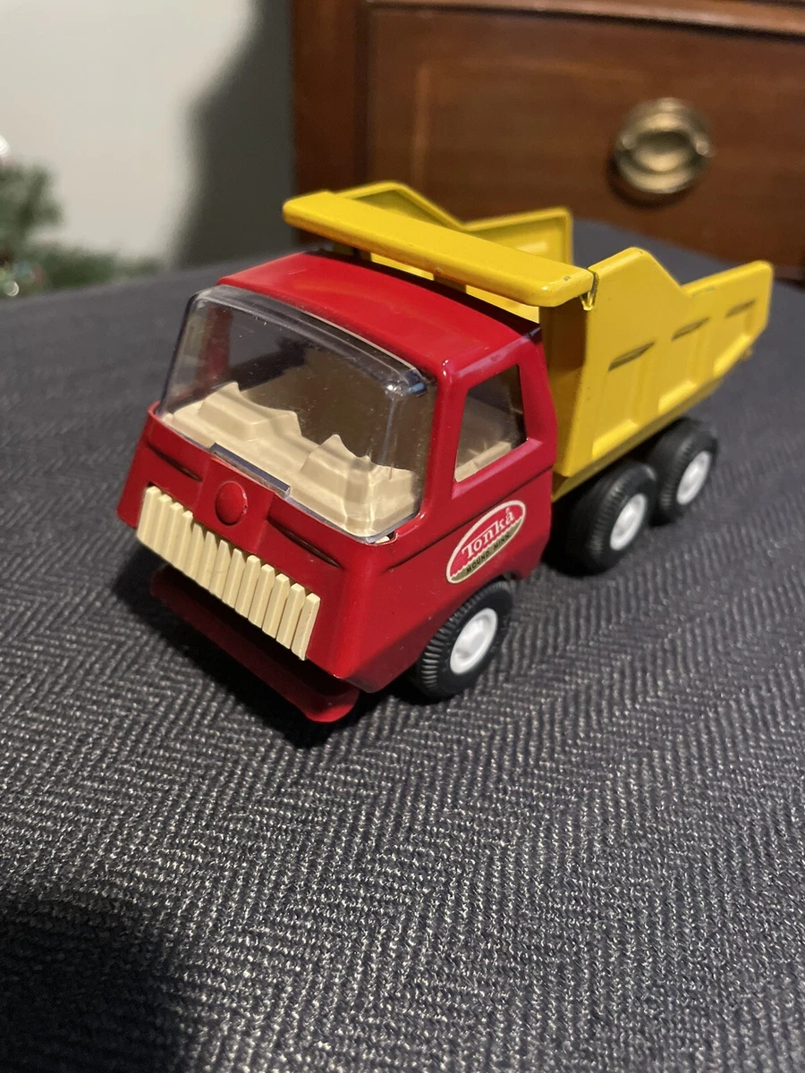 Vintage Tonka Pressed Steel Red Yellow Small Dump Truck 55040 60 70s Mini