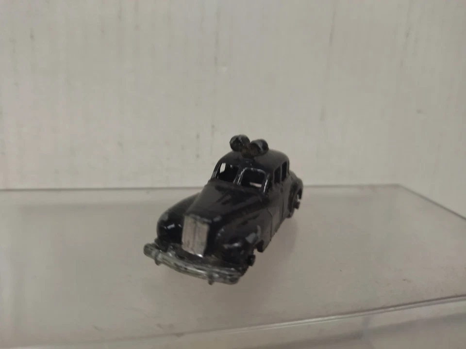 WOLSELEY MOBILE POLICE CAR 1:60/apx 1:64 BUDGIE NO BOX - Imagen 3 de 4