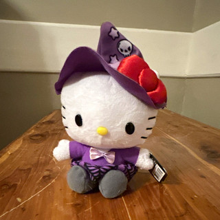 Sanrio Hello Kitty Halloween Witch Plush Stuffed Animal Purple/White w/ Tags