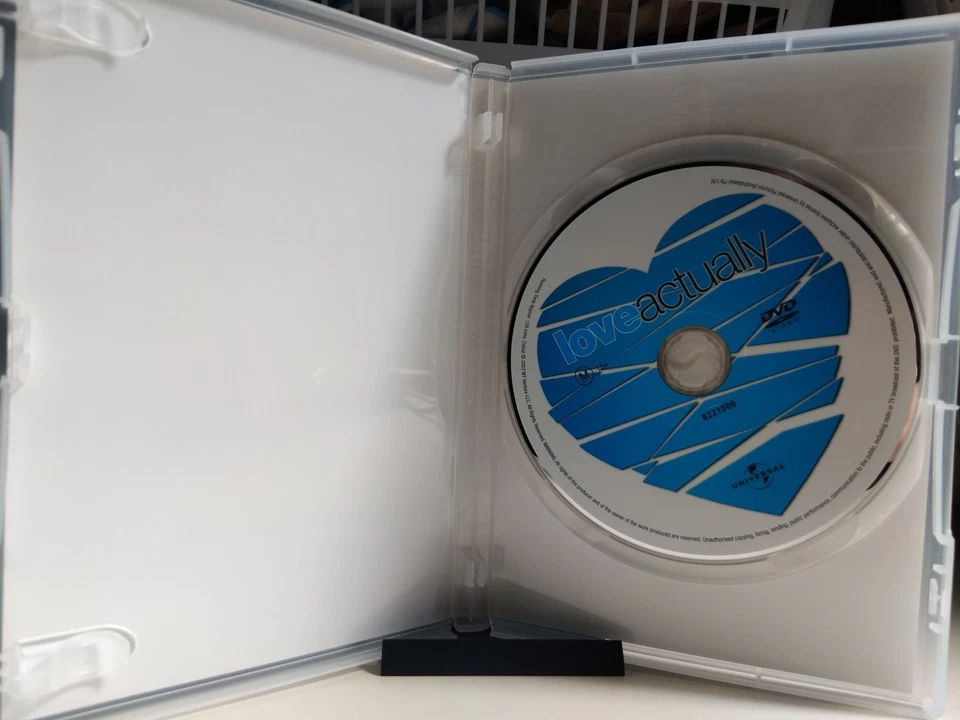 Love Actually (DVD, 2003) VGC, Free Postage - image 3 of 3