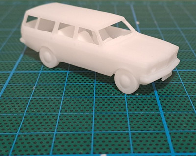 Volvo 144 Kombi Spur 00 von CMAC Modelleisenbahn
