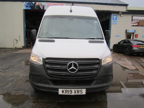 2019 Mercedes-Benz Sprinter 3.5t H2 Van PANEL VAN Diesel Manual - Picture 2 of 19