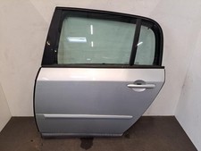 Porte arrière et accessoires Renault VEL SATIS