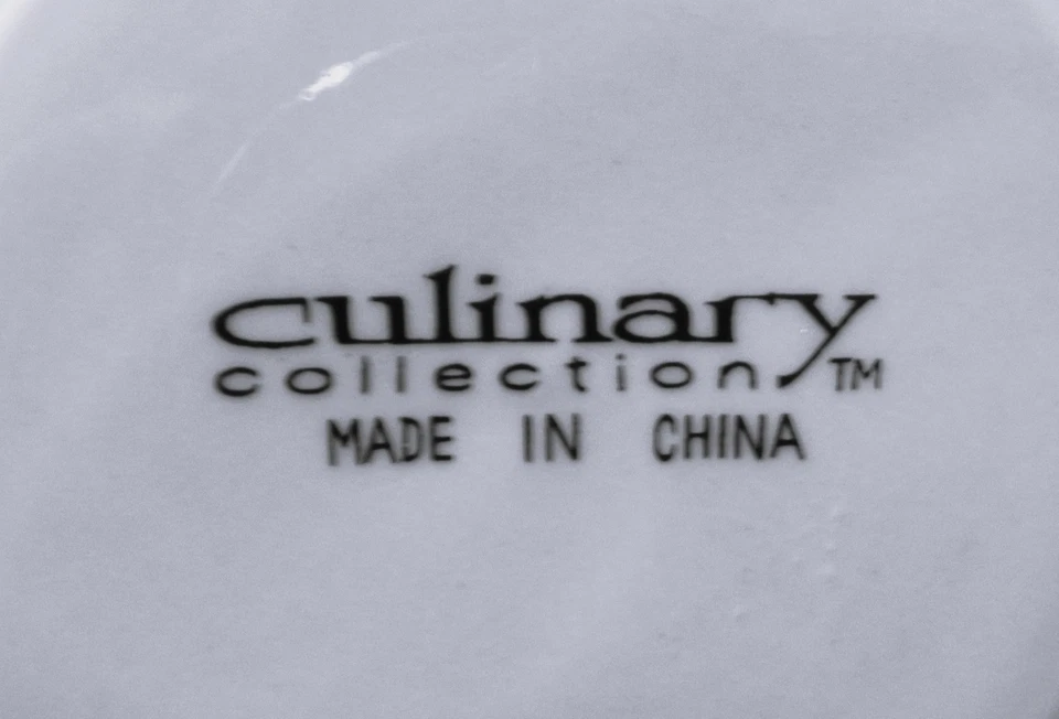 Culinary Collection White Basketweave set of 2 Dinner Plates (! shown) - Image 3 of 3