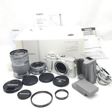 OLYMPUS PEN E-PL9 White Digital Camera  14-42mm, 40-150mm Double Zoom Kit w/Box