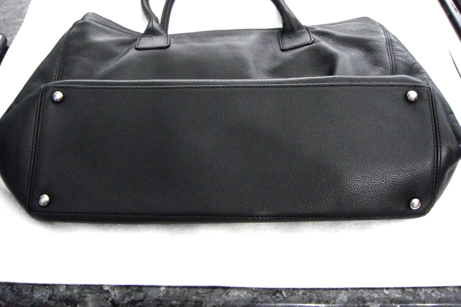AUTH CHANEL BLACK CAVIAR LEATHER VINTAGE EXECUTIVE TOTE