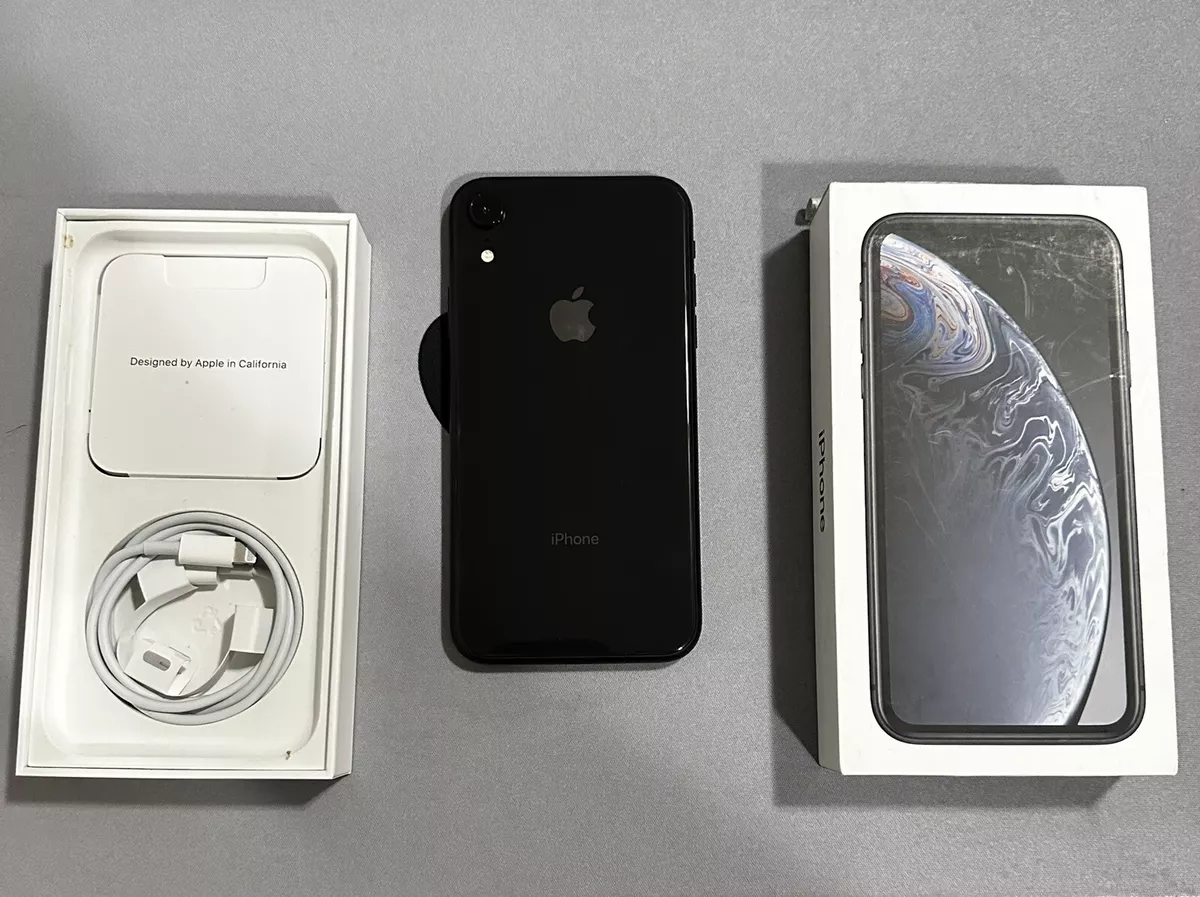 Apple iPhone XR - 64GB - White (Simple Mobile) A1984 (CDMA + GSM)