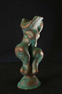 Skulptur Plastik Kunst Neoplastizismus Acéphale sign Prof em A Loeschner-Gornau