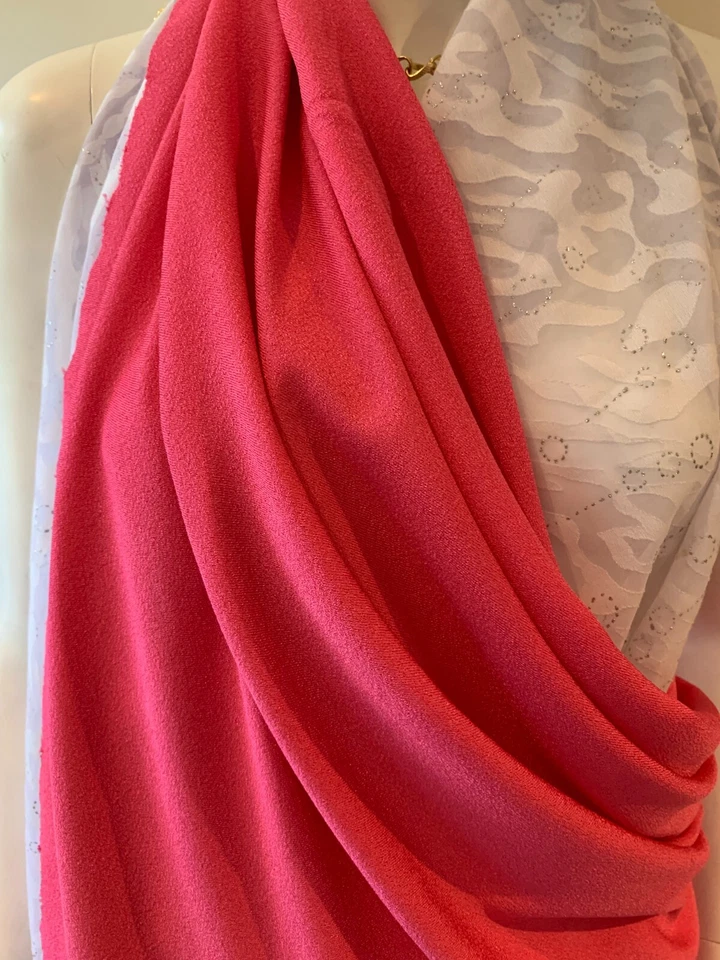BEAUTIFUL PINK STRETCH POLYESTER CREPE DRESS FABRIC : 140CM WIDE : #OEP2 - Image 3 of 4