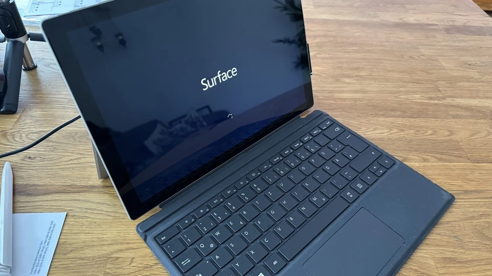 Microsoft Surface Pro 4 - Bild 3 von 4
