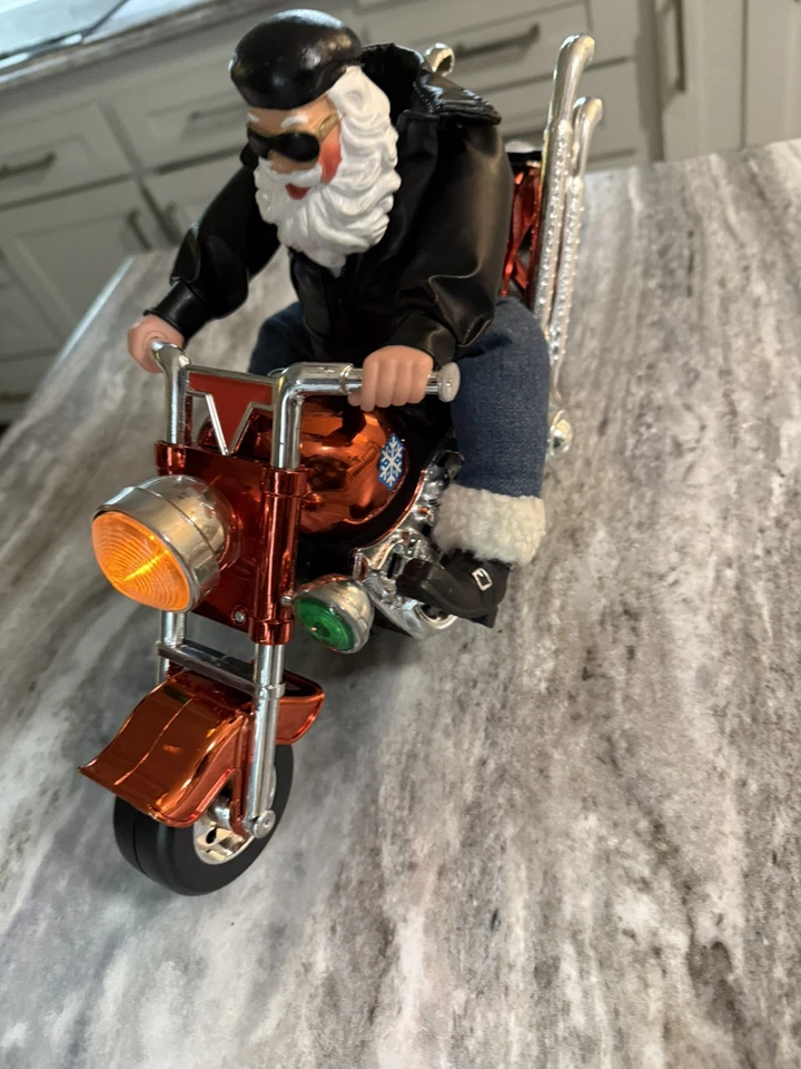 Animado Musical Iluminar Navidad Moto Papá Noel Nacido Para Ser Salvaje Foto 3 de 4