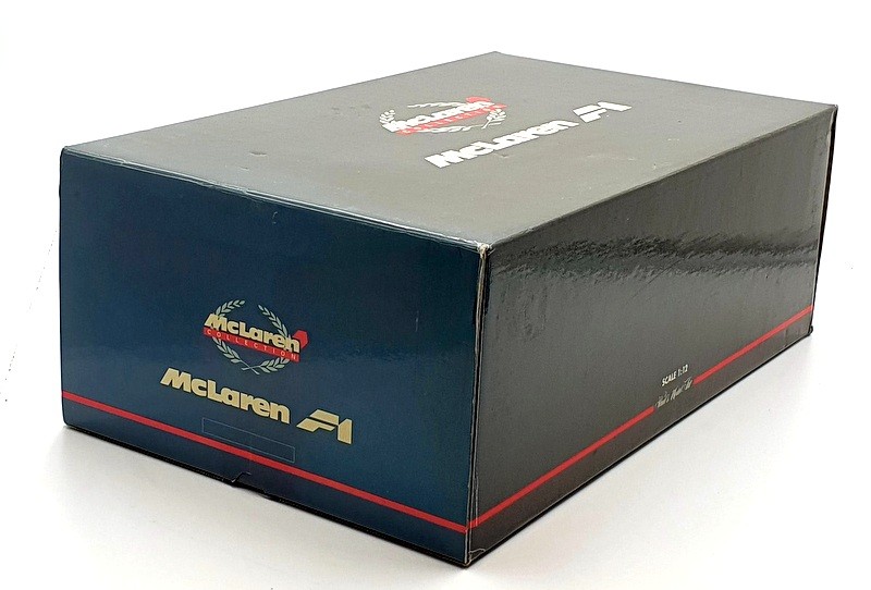 McLAREN F1 ROADCAR 1993 SILVER MINICHAMPS 1/12 TRÈS BON EN McLAREN F1 ROADCAR 1993 SILVER MINICHAMPS 1/12 TRÈS BON EN