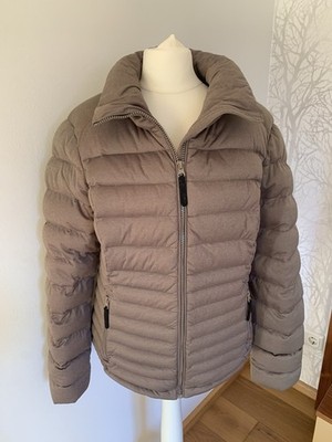 neuwertige wunderschöne Steppjacke von CMP Gr. 42/L Nude