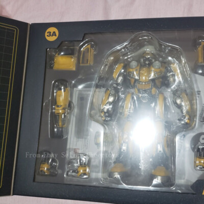 バンブルビー　threezero dlx Transformers: Rise of the Beasts DLX Bumblebee | My Website