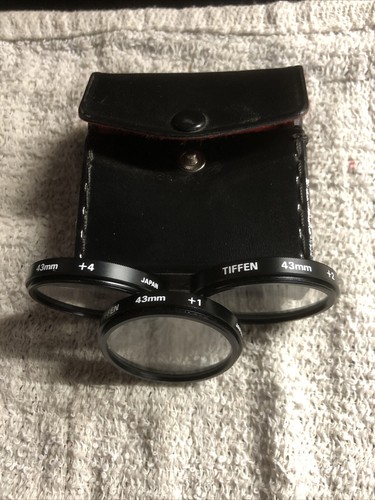 Vintage Tiffen 43 MM Close-Up +1 +2 +4 Lens Filter Kit with Case Good Condition
