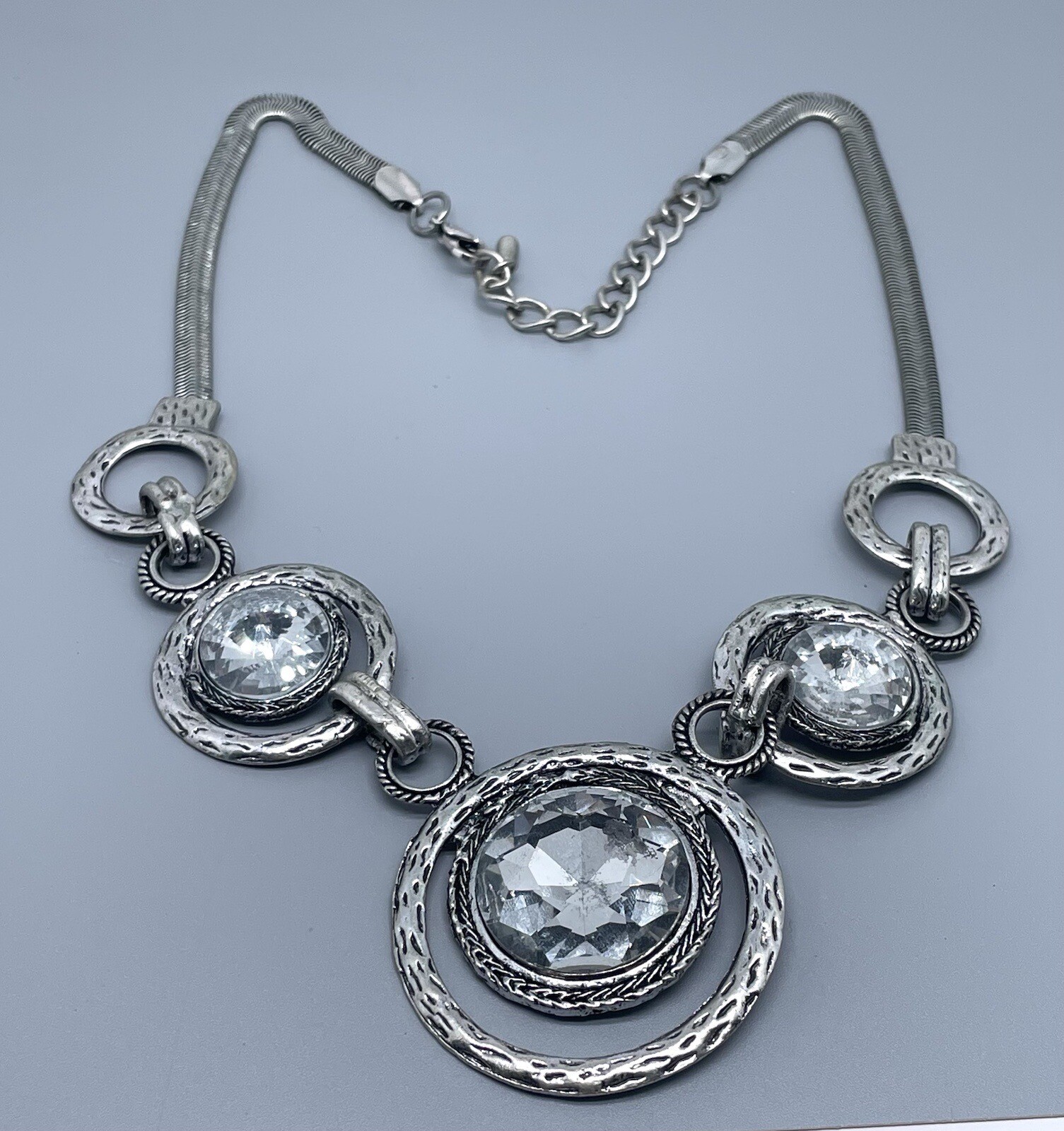 Silver Tone Circle Shape Rhinestone Statement Nec… - image 1