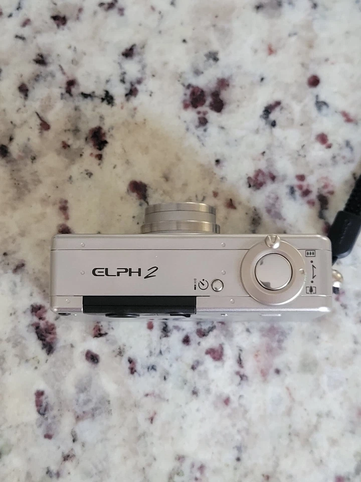 Canon ELPH 2 IXUS II APS 35mm Camera w/ Box, Case, & Manual ☆ See Pics & Read ☆  - Image 4 of 4