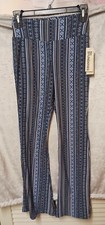No Boundaries Women's Junior Flair Pants Small 4-6 Blue