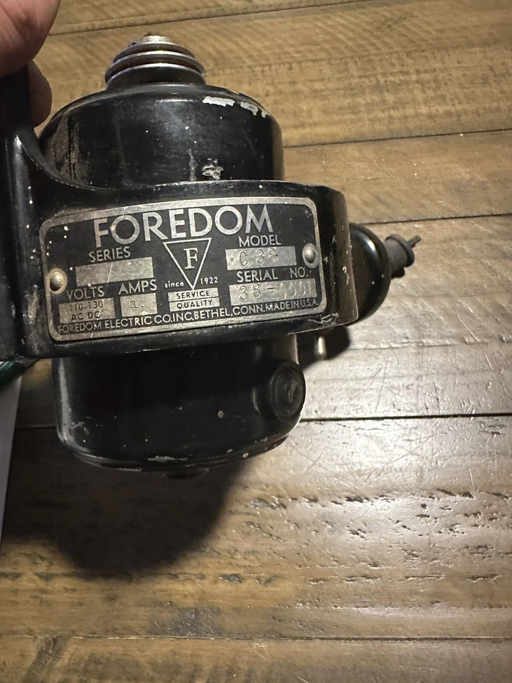 Accesorio de máquina CNC rotativa Foredom C38 de colección serie # 380001 Foto 2 de 4