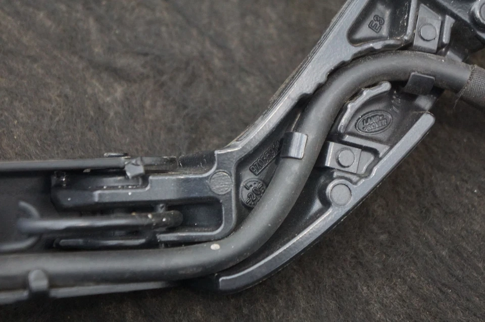 Conjunto 2 lâminas de braço limpador dianteiro esquerdo direito Lr161913 Land Rover Defender L663 2020-23 - Imagem 2 de 4