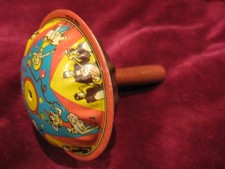 Vintage 1940's US Metal Toy Mfg Co NY New Year's Tin Noise Maker Wood Handle Gd!