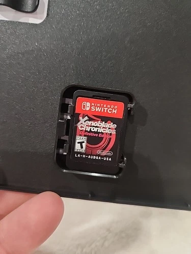 Xenoblade Chronicles: Definitive Edition - Nintendo Switch - Works No Artwork