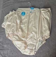 11 4XL Vanity Fair Ravissant Sissy Panties Brief Discreet 100 Nylon 15711 Beige