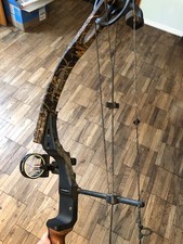 Mission x5 compound bow, 70lb, right hand, 29 inch draw