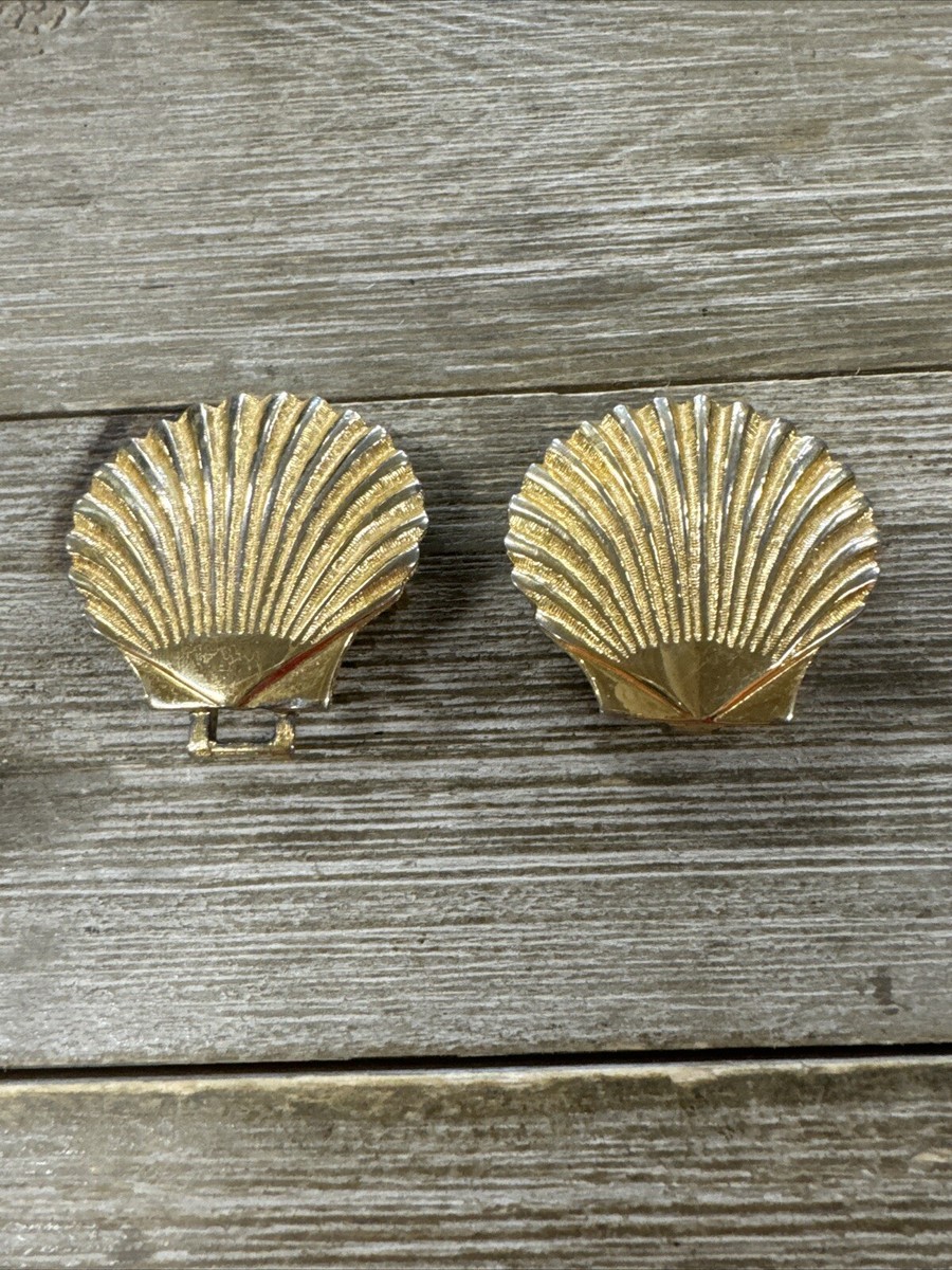 Vintage 1980s JEANNE BOUCHEVER Gold Tone Seashell Belt 