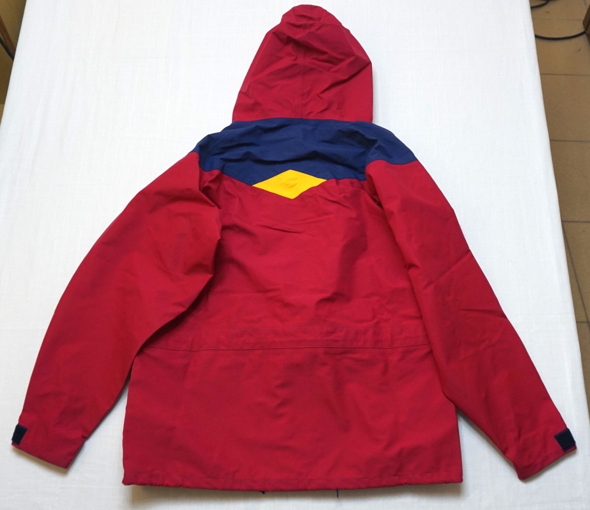 Berghaus ALPINE EXTREM GORE-TEX Vintage Men Jacket Size