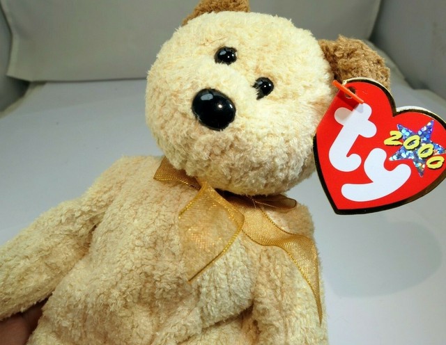 huggy the bear beanie baby