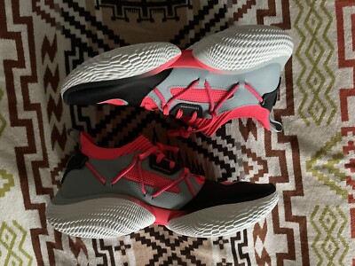 Under Armour UA Curry Flow Cozy Pink Grey Shoes 3025879-600 Men s Size 11.5
