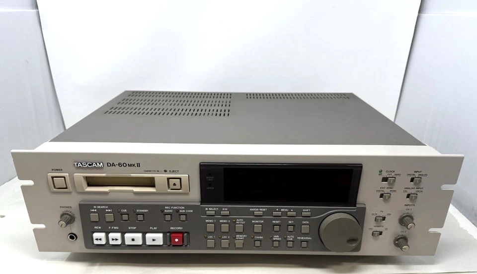 Tascam DA-60 MKII Professional DAT Recorder ~ Powers On ~ For Parts / Repair