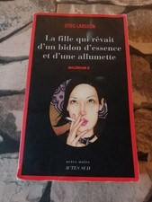 500138529|Millénium Tome 2 : La fille qui rêvait d'un bidon d'essence et