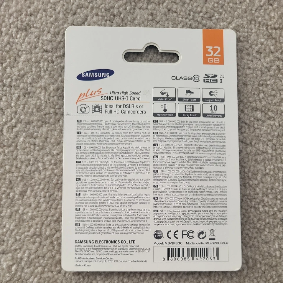 Rare Samsung 32GB Essential SDHC Memory Card - Brand New & Sealed - Image 2 of 3